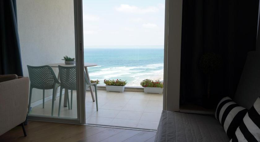 Amano Seaview Suite
