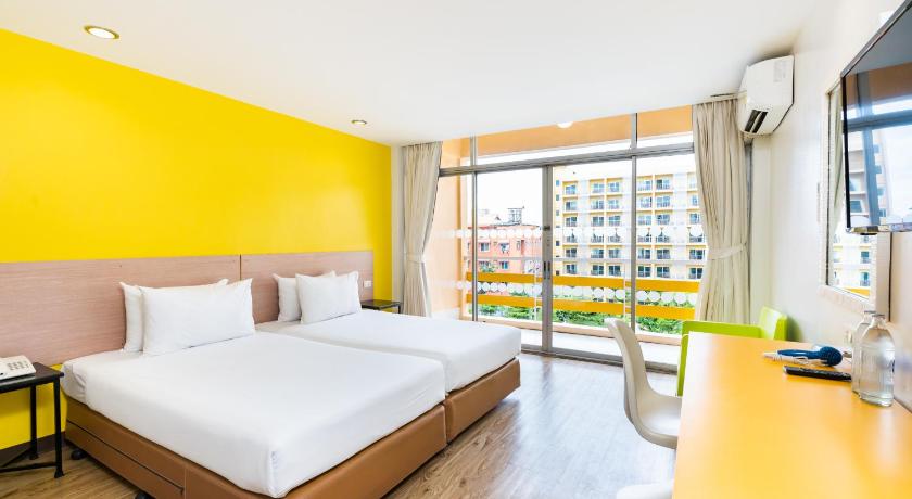 Image of Deluxe Twin Room 0