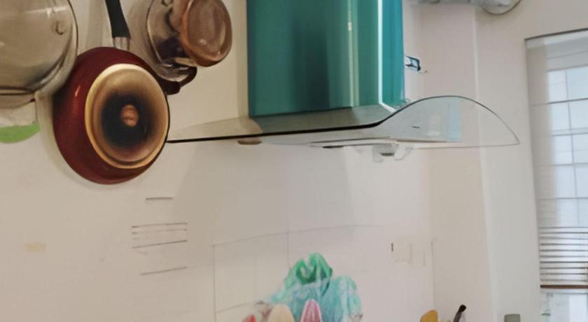 쿠칭 Natol Homestay - Paris BDC 4성급 게스트하우스 레스토랑