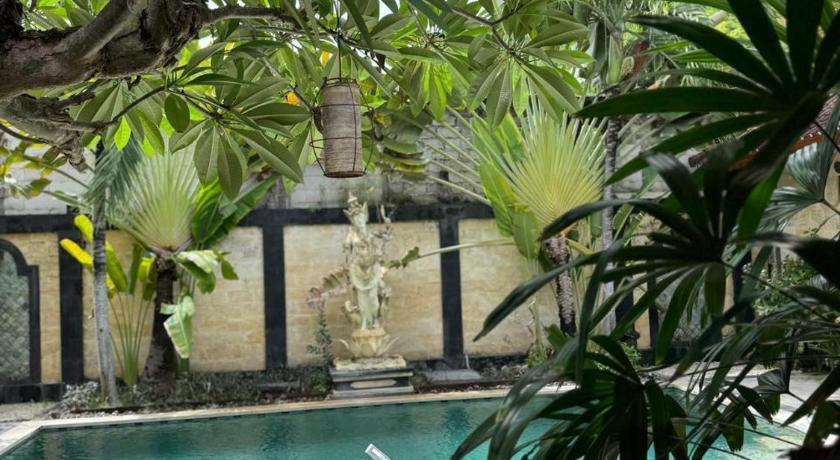 巴厘 Bungalow Geringsing Candidasa 1星级 酒店 套房