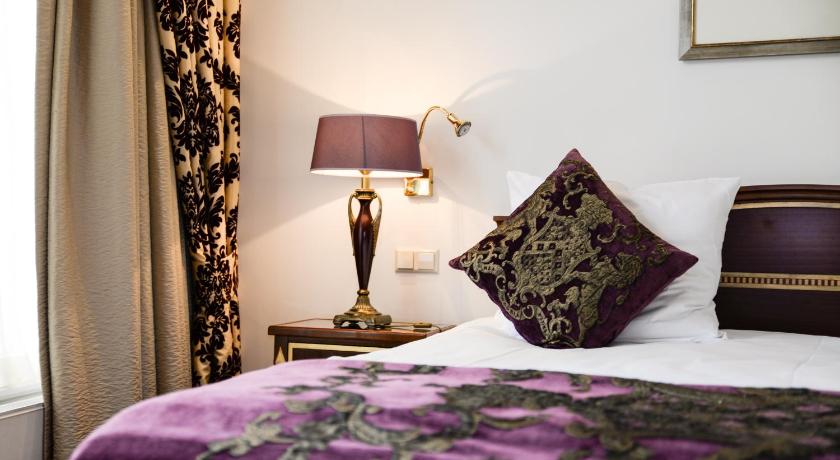 Image of Classic Double or Twin Room 14