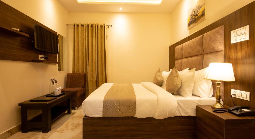Perfectstayz Dhruv Nanda - image 39