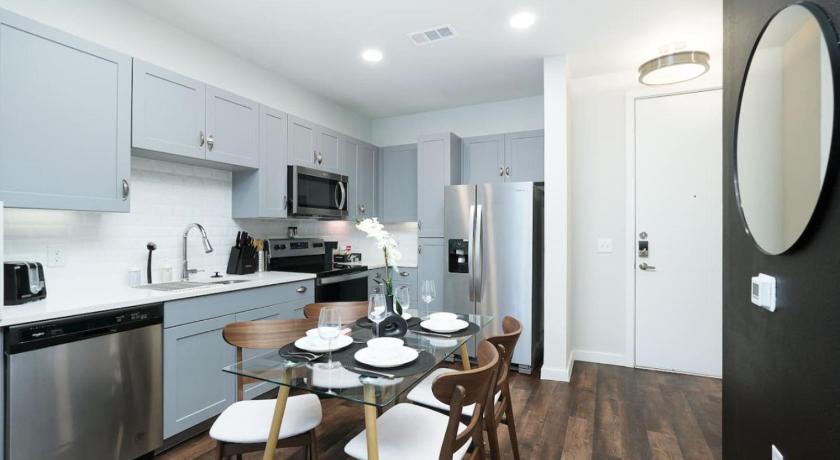 샌안토니오 (TX) Chic 1BR w Gym & Parking Near Rvrwalk & Dome 5성급 숙소 레스토랑