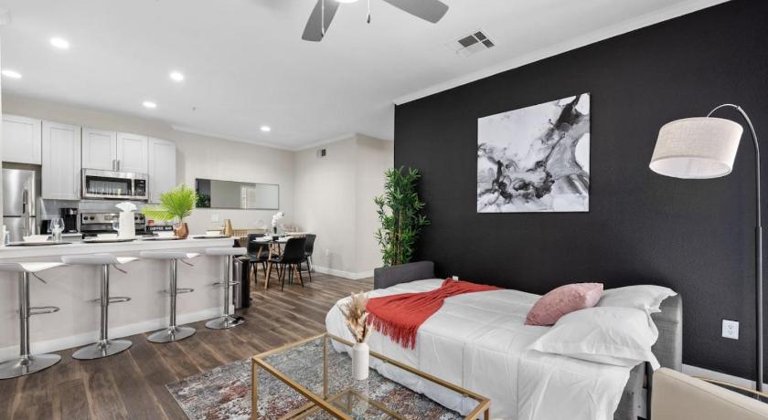 피닉스 (AZ) Chic 1BR - Scottsdale, Pet-friendly, Sunrise Peak 4성급 숙소 스위트룸