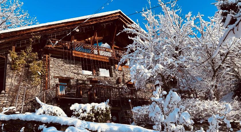 Image of Chalet 6