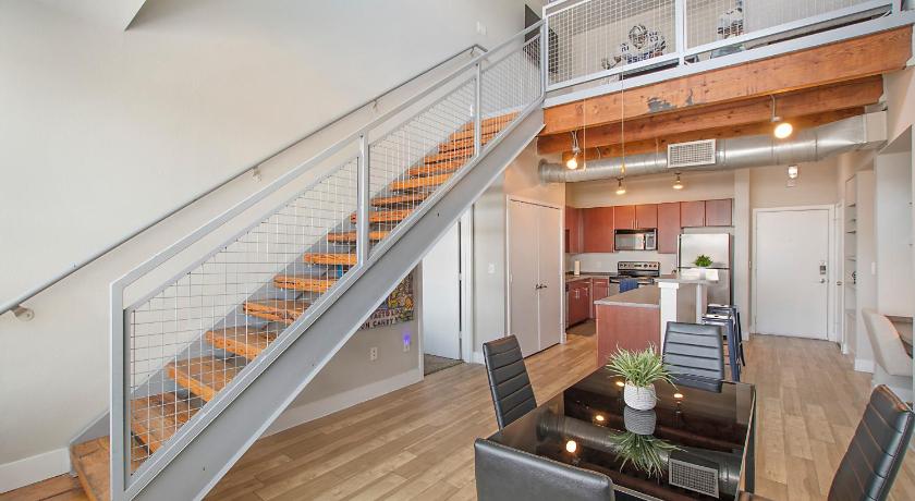포트 워스 (TX) Cowboy Live, Laugh, & Loft Fort Worth 2 bedroom Loft Downtown 4성급 숙소 로비
