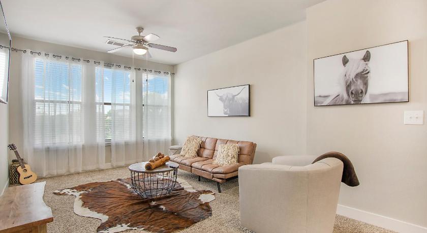 포트 워스 (TX) Cowtown 1 bedroom Downtown FTW 4성급 숙소 수영장