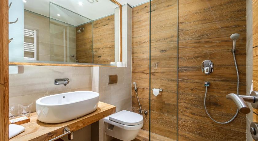 Image of Superior Double or Twin Room 8