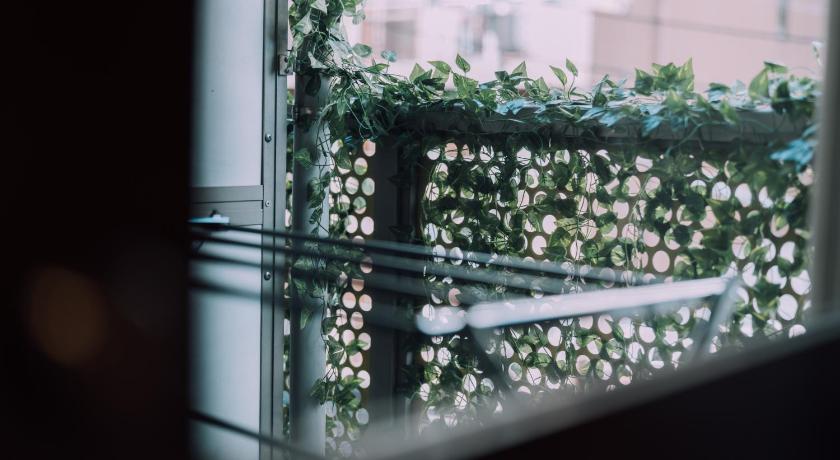 오사카 Minimalist Loft Namba Compact Studio with a 24-hour Gym MA702 4성급 싱글룸 레스토랑