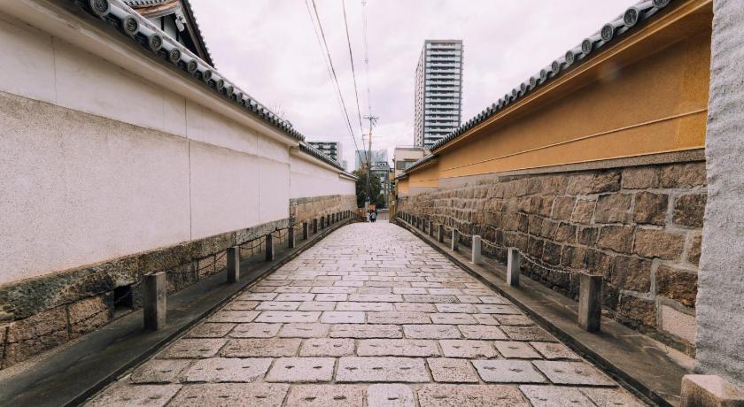 오사카 Minimalist Loft Namba Compact Studio with a 24-hour Gym MA702 4성급 싱글룸 수영장