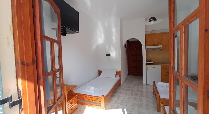 George Studios Stalida – Stalis, LA