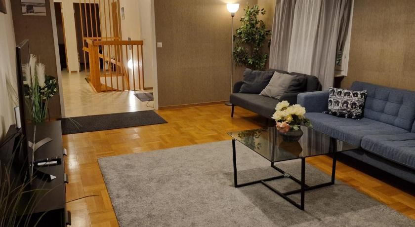 Noah Longstay Stafettgatan 42