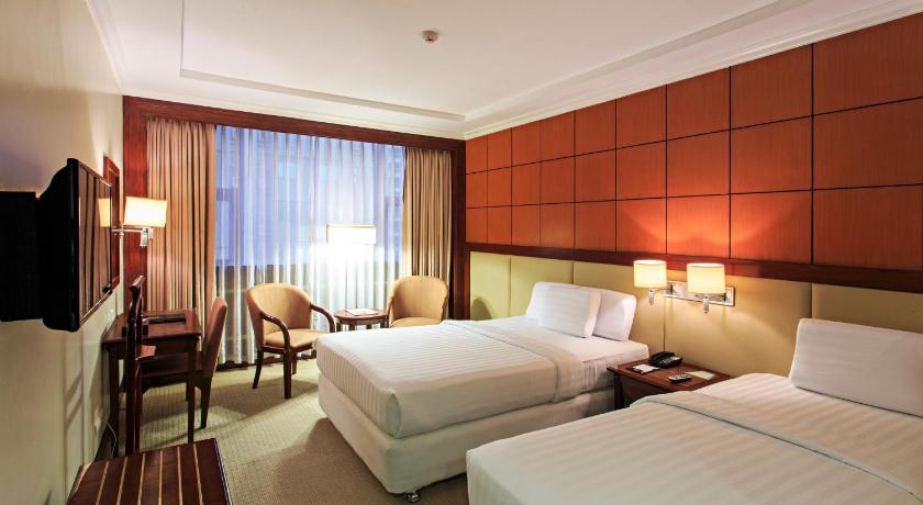 Image of Parklane Plus Room 0