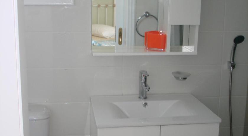 Green View Apartments photo