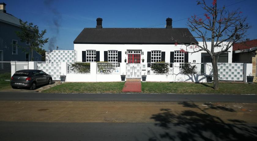 M Group B&B