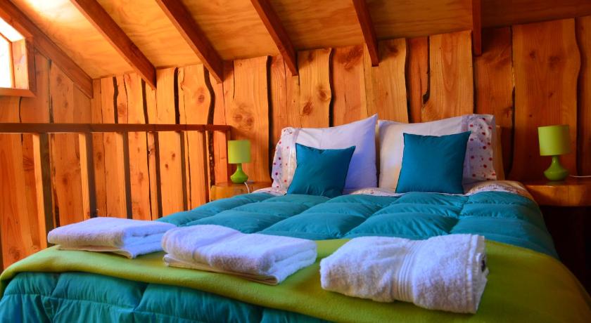 Foto, millel on kujutatud Kahe magamistoaga mägimajake (Two-Bedroom Chalet) 0