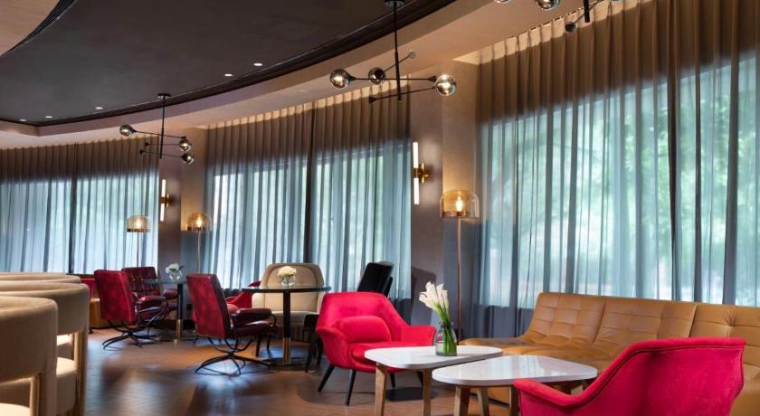 Radisson RED Shanghai Wujiaochang Hotel – Shanghai, DC