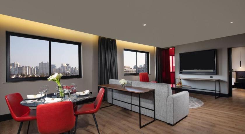 Radisson RED Shanghai Wujiaochang Hotel – Shanghai, DC