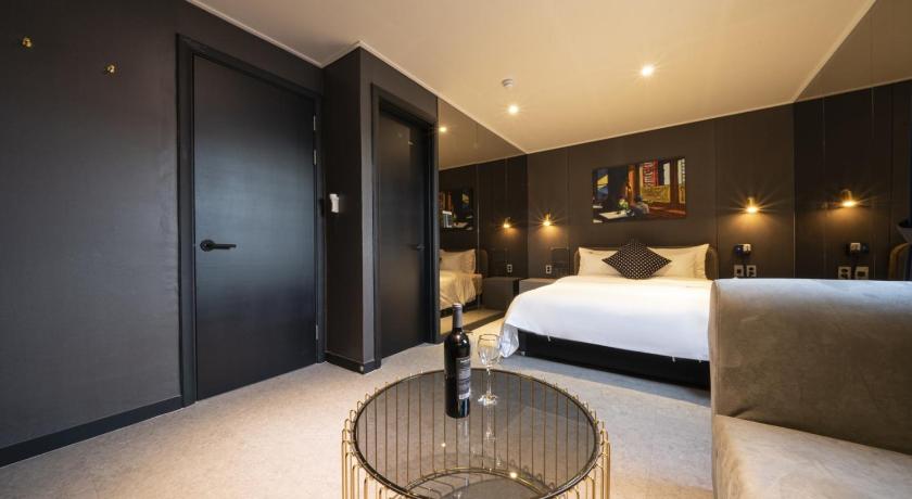 오산 고요37 호텔 오산 바이 아눅 (Goyo37 Hotel Osan by Anook) 1성급 호텔 스위트룸