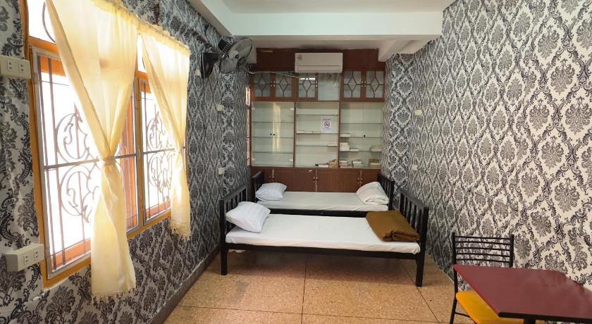 Yumatashi Hostel - image 10