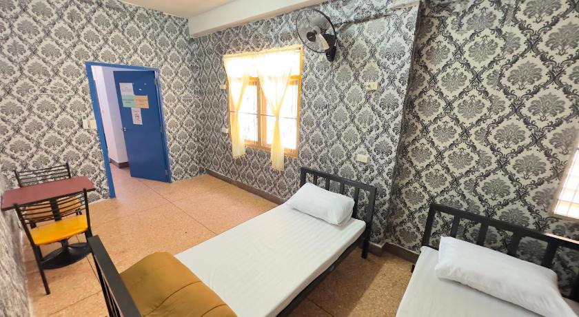 Yumatashi Hostel - image 7