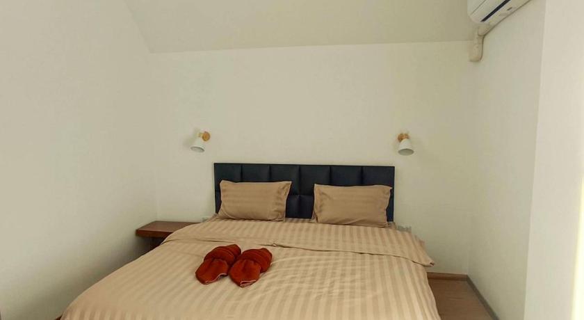 Image of Famille Room 4