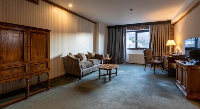 Image of Deluxe Suite 5