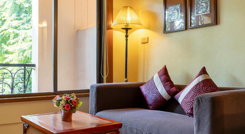 Image of Deluxe Double Room 8