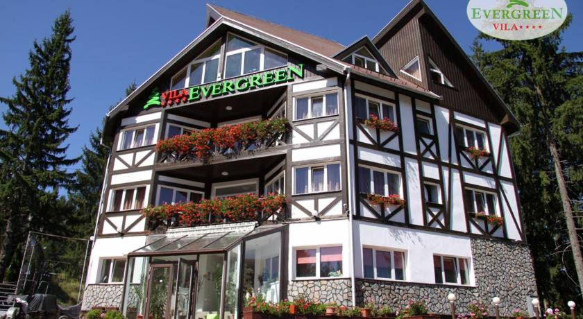 Vila Evergreen — Hotel in Predeal
