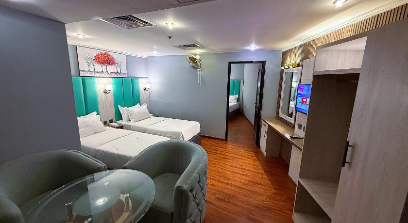 Image of Family Suite 5