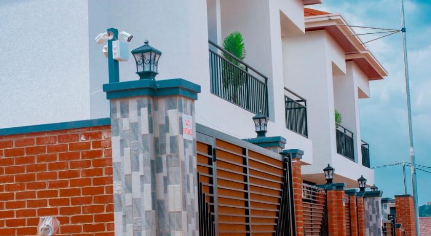 キガリ Martin Aviator Motel 2つ星 ホテル レストラン