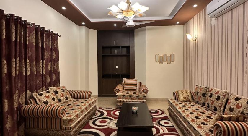 3 Bedroom Apartment Tariq Heights F-11 Islamabad - image 3