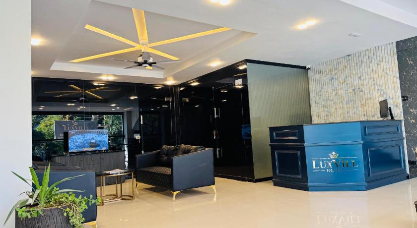 Luxvill Hotel – Islamabad, OH