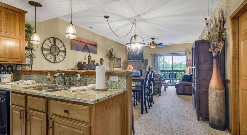 2BR Village At Indian Point 1303 near SDC - Free Tickets Daily up to $500