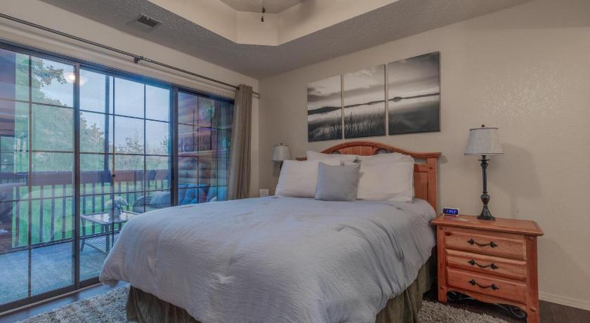 브랜슨 (MO) 2BR Village At Indian Point 705 near SDC-Free Tickets Daily up to $500 Value 4성급 숙소 스위트룸