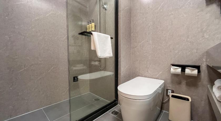 Image of Triple Bed Room 6