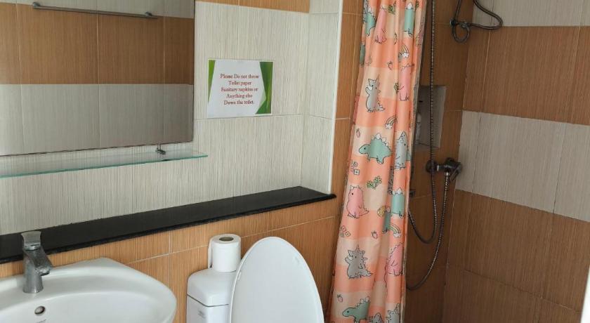 Maenam Villa Hotel - image 48