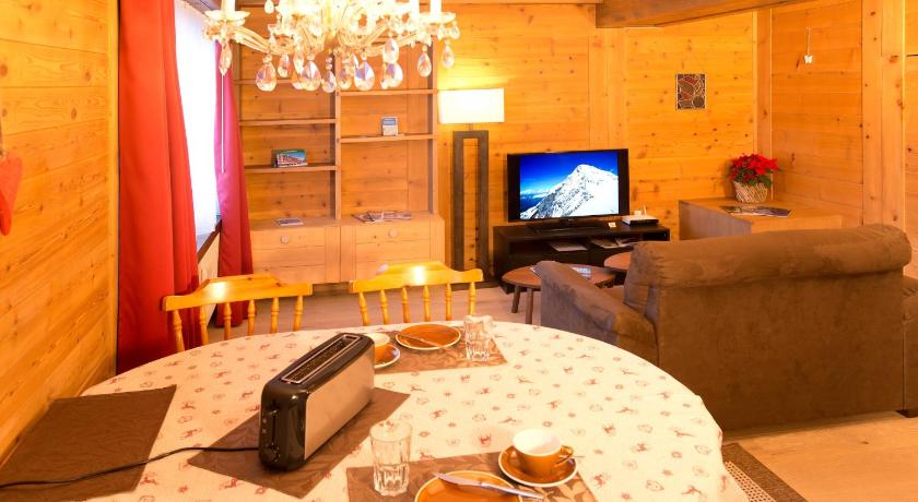 MOM - Alpine Boutique Apartments, Romantica, near Grindelwald Terminal photo