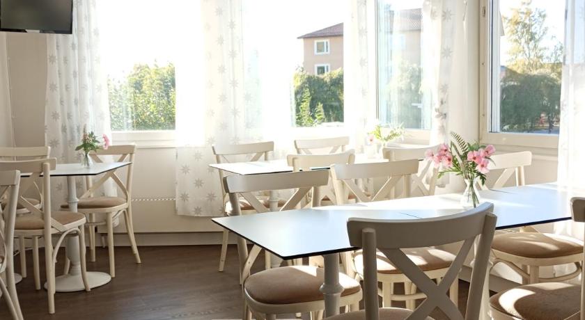 Hotell Stella - image 2