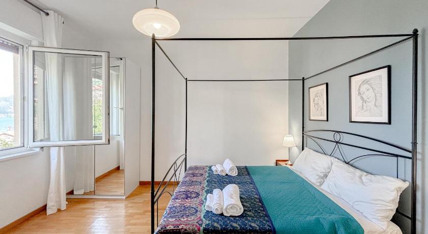 Belvedere three-room lake view