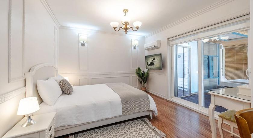 ヤンヤン Yangyang Hajodae Ecoheim Four Seasons Heated Pool N Spa Pension 4つ星 ゲストハウス スイート