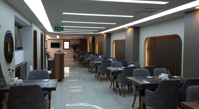 Gurtas Hotel - image 16