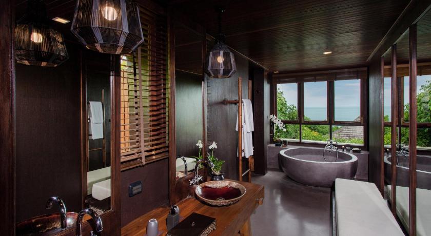 Image of Pool Villa with Partial Ocean View 8