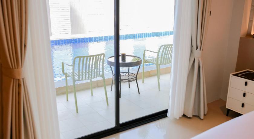 カンチャナブリ R2 Bed and Pool Kanchanaburi 3つ星 ホテル 眺望