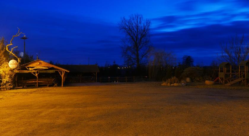 普沃茨克 Hotel Marco Plonsk Szkolna 115 2星级 酒店 餐厅