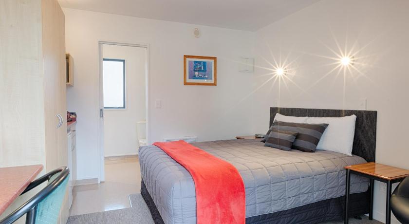 Bella Vista Motel Te Anau photo