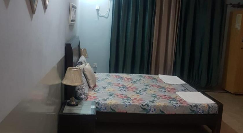 khyber lodge 2 bnb - image 11