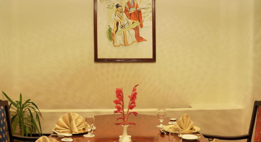 クエッタ Quetta Serena Hotel 5つ星 ホテル 眺望