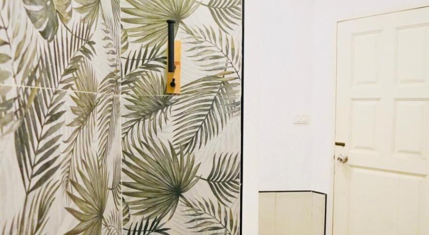 バンコク The Local Khaosan Bangkok 3つ星 ホテル スイート