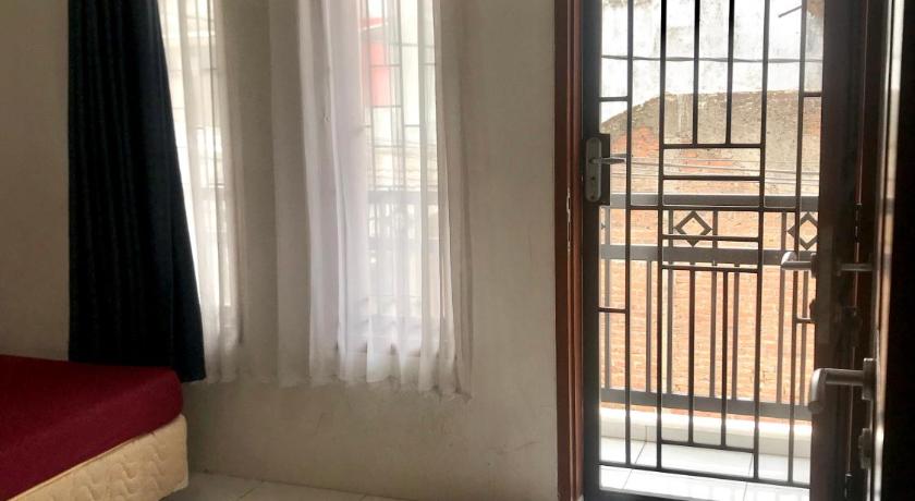 Grania Homestay Syariah 1 Tipe Deluxe AC - image 11